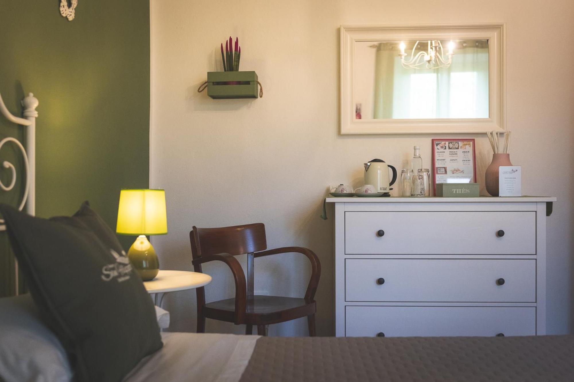 Podere San Filippo B&B-Apartment-Pet Friendly-Rent Bike And Bike Friendly Бибона Стая снимка